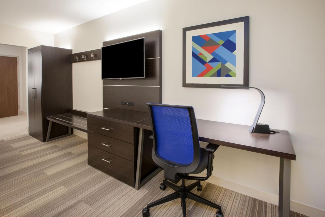 Holiday Inn Express - Blair By Ihg Ngoại thất bức ảnh