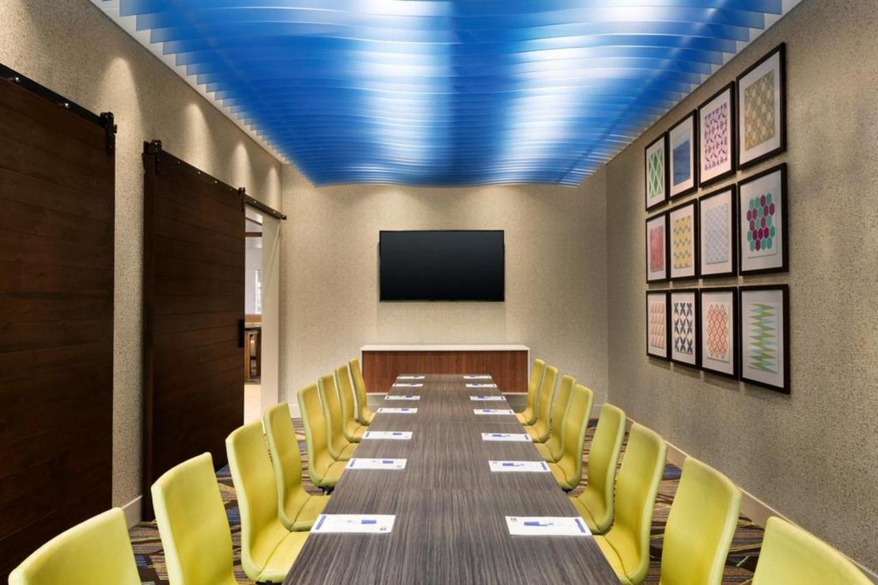 Holiday Inn Express - Blair By Ihg Ngoại thất bức ảnh